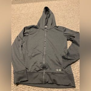 Women’s Under Armour zip up hoodie with pockets size medium